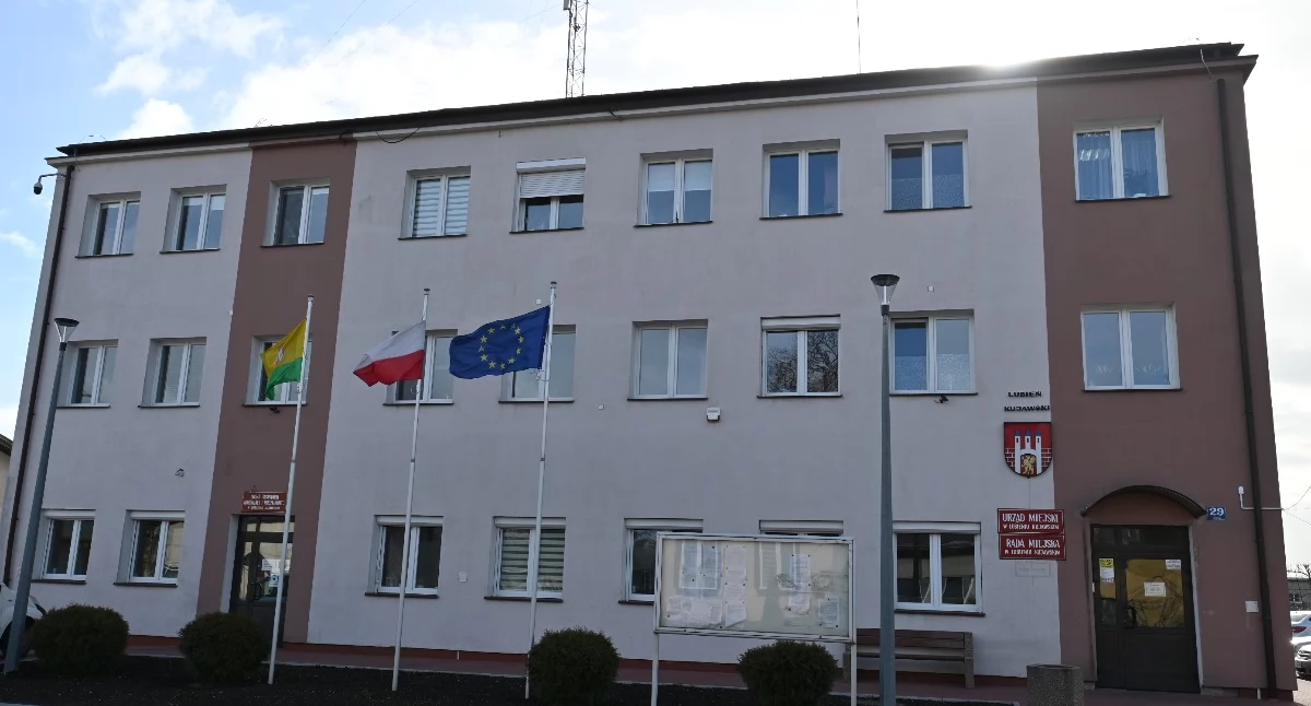 Rynek pracy, Stabilna praca administracji publicznej powiecie włocławskim - zdjęcie, fotografia