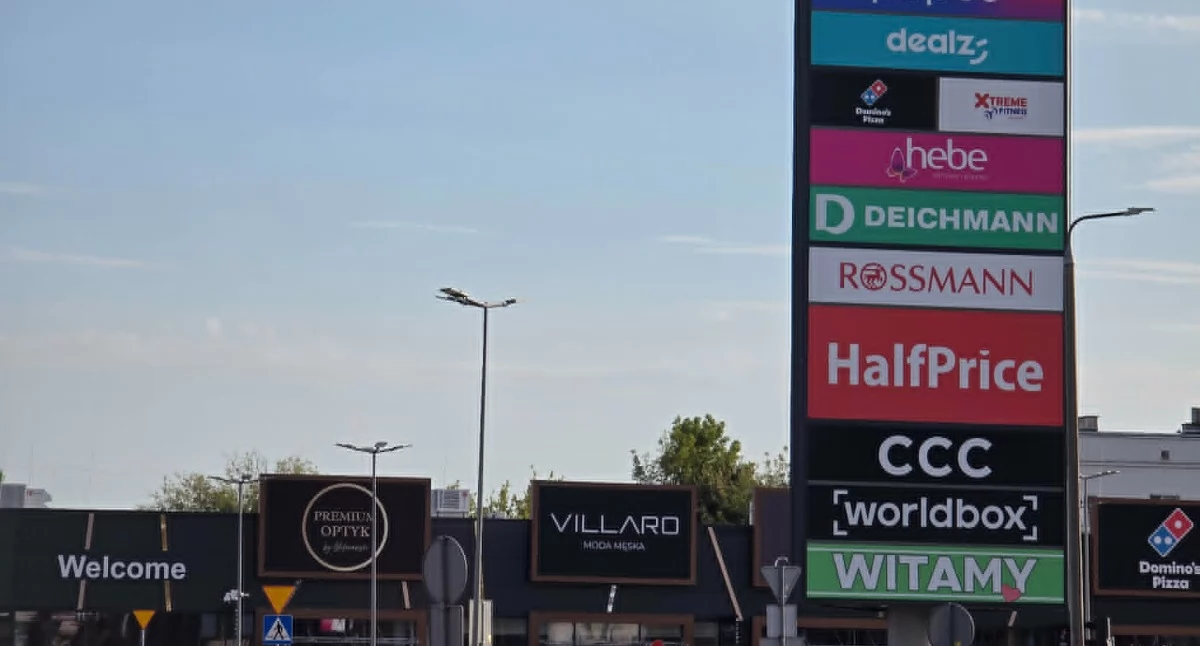 Ludzie_, Pierwsze Intermarché Włocławku Kiedy otwarcie Będą miejsca pracy - zdjęcie, fotografia
