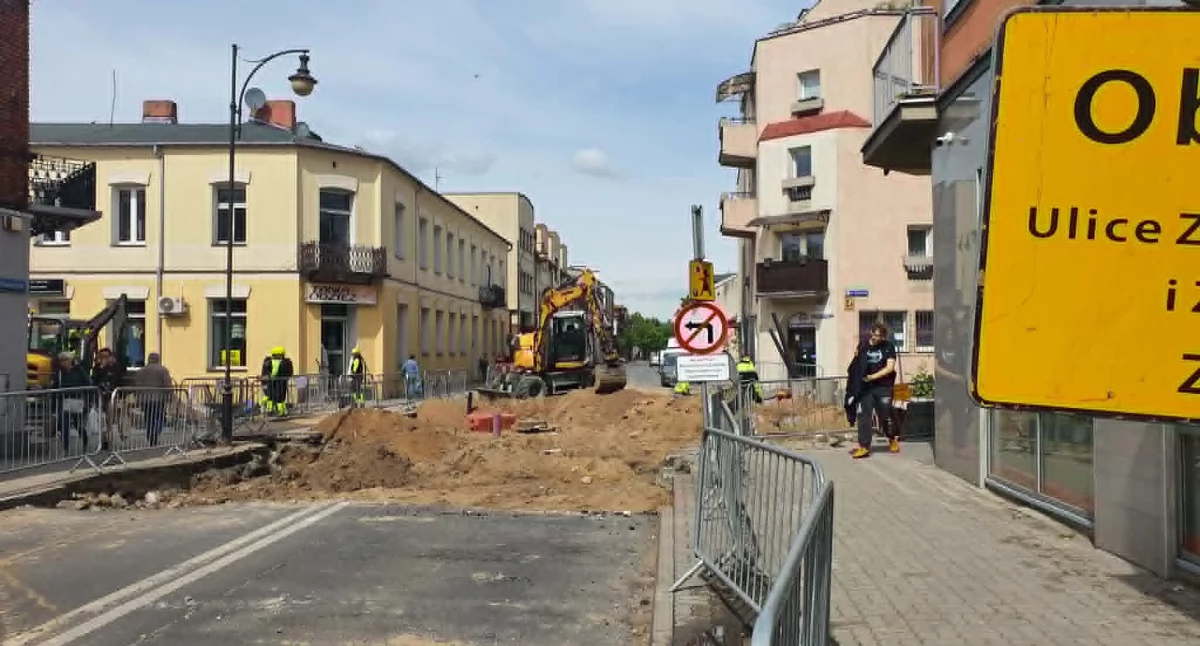 Inwestycje, Milion więcej przebudowę Śródmieścia Mieszkańcy miesięcy narzekają utrudnienia - zdjęcie, fotografia