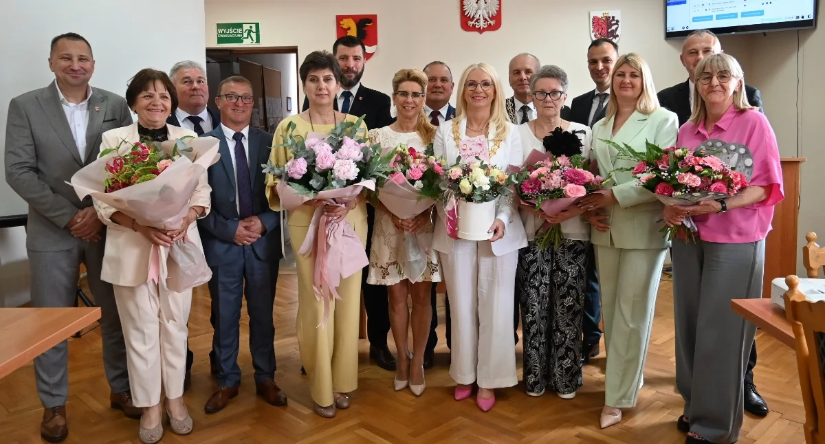 Inwestycje, Jednogłośne absolutorium wójt Gminy Włocławek Milionowe inwestycje mocne podsumowanie - zdjęcie, fotografia