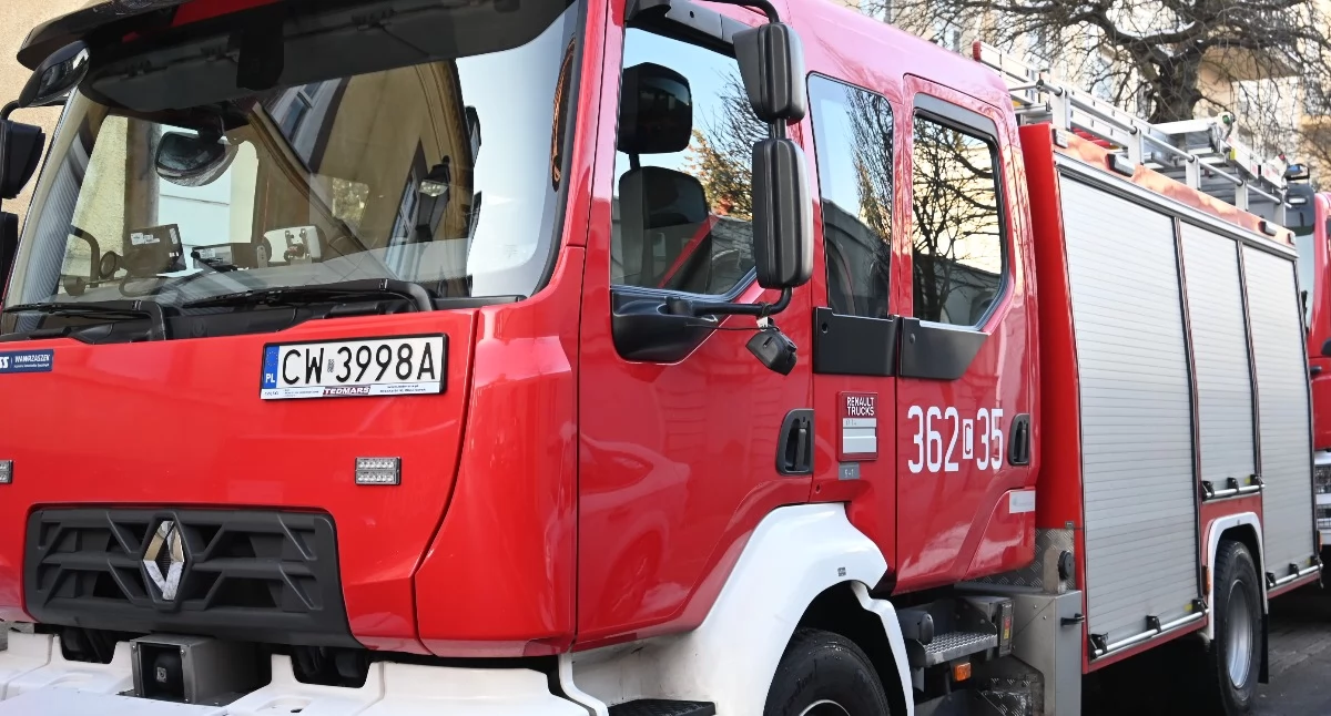Policja - komunikaty policyjne, latka wypadła piętrze Włocławku Prokuratura aresztu miał zdanie - zdjęcie, fotografia