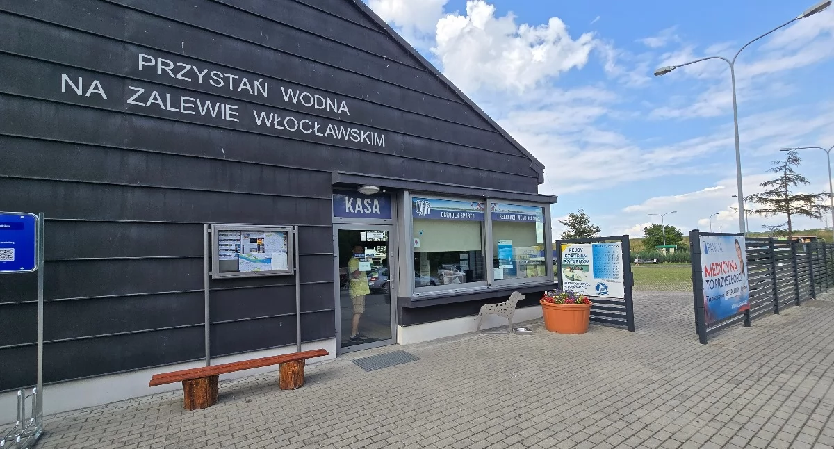 Ludzie_, Gdzie popływać Włocławku Rusza sezon kąpieliskach basenach - zdjęcie, fotografia
