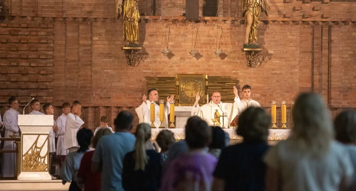 Fot. Parfia i Sanktuarium sw. Józefa we Włocławku / Kondrad W