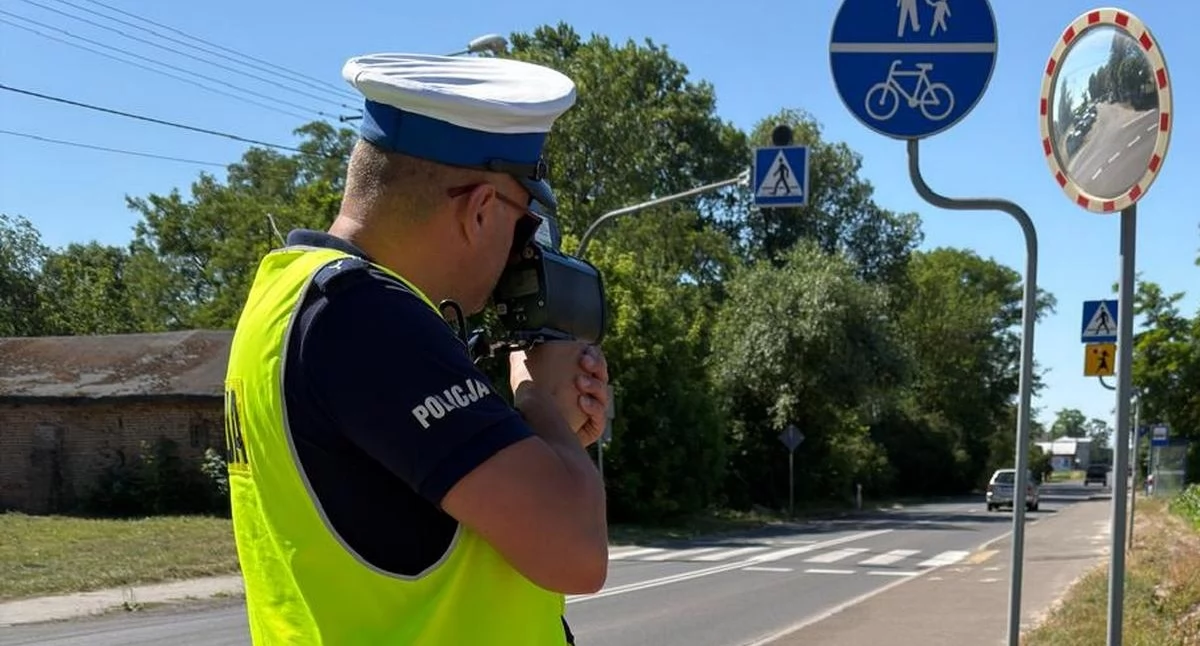 Policja - komunikaty policyjne, Kierowcy lupą Ponad wykroczeń Włocławku regionie podczas działań - zdjęcie, fotografia