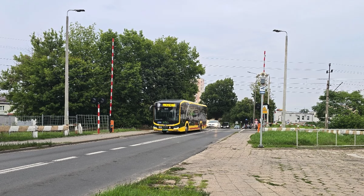 Urząd Miasta, Spółka mieszkań poprowadzi budowę tunelu milionów Włocławku może jednorazowy eksperyment - zdjęcie, fotografia