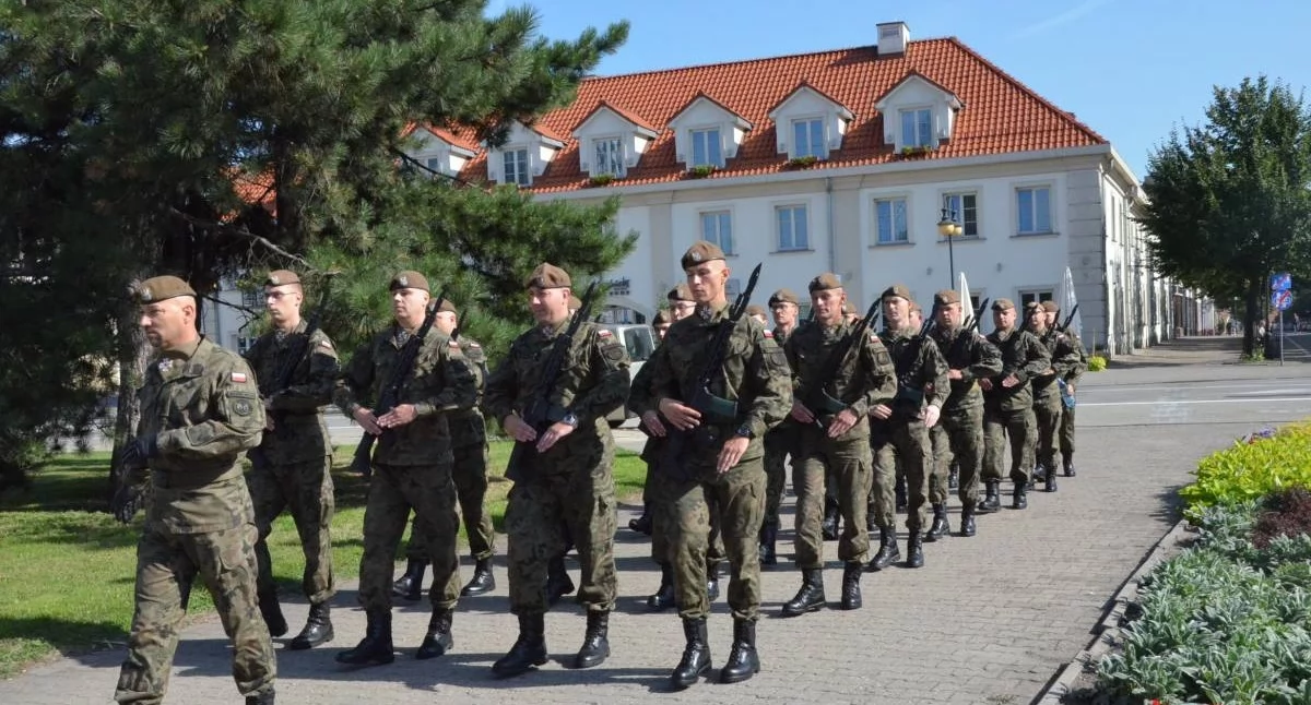 Święta państwowe i religijne, Święto Wojska Polskiego Włocławku Festiwal Włocławek weekend - zdjęcie, fotografia