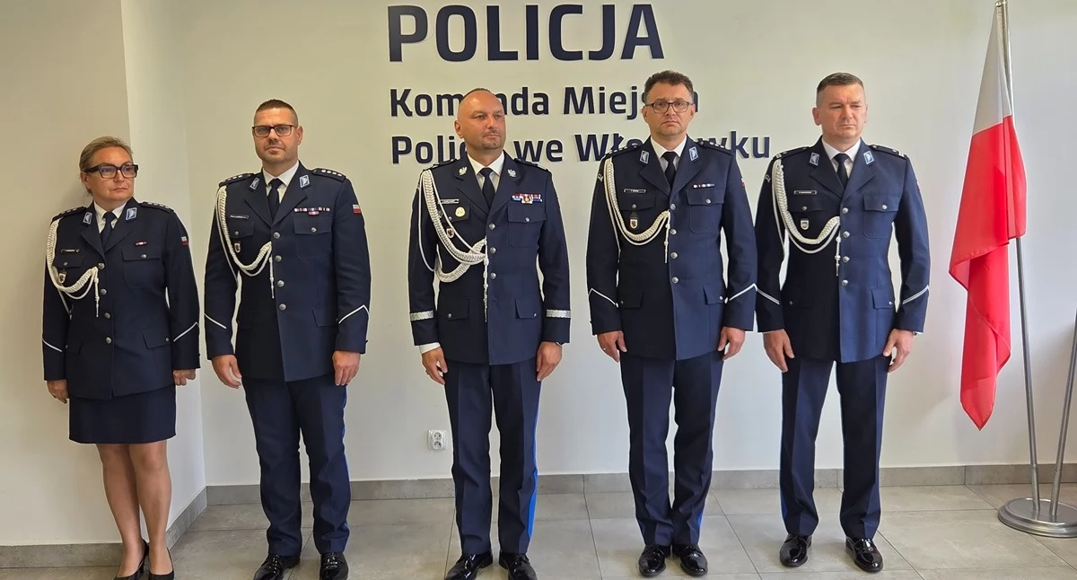 Policja - komunikaty policyjne, Zmiana kierownictwie policji Włocławku zastępca komendanta przejął obowiązki - zdjęcie, fotografia
