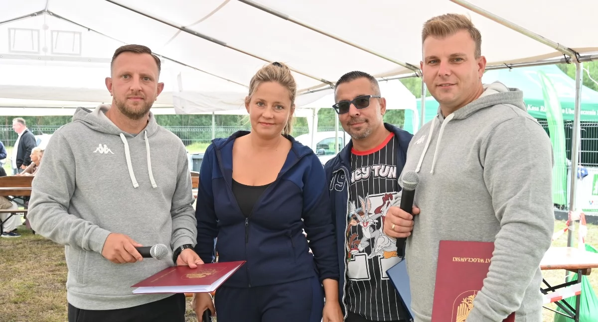 Ludzie_, Sportowe Potyczki Gminie Fabianki kół blisko uczestniczek spotkało Lisku Zdjęcia - zdjęcie, fotografia