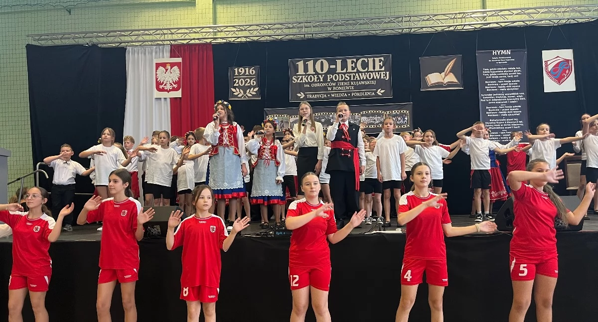 Szkoły podstawowe, historii tysiące absolwentów Boniewie świętowano wyjątkowy jubileusz szkoły - zdjęcie, fotografia