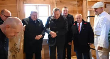 Skansen w Kłóbce wzbogacił się o młyn wodny. Pokazy już w najbliższą niedzielę 