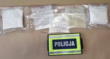 Włocławscy policjanci w akcji: 41-latek zatrzymany za posiadanie 200 gramów amfetaminy