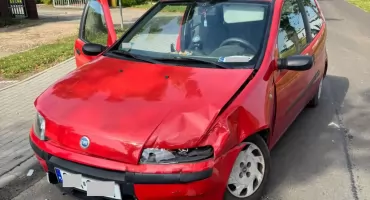 Zderzenie aut w Broniewku. Kierowca fiata ukarany mandatem