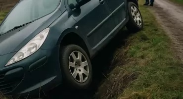 Ojciec w rowie po alkoholu, syn na ratunek też po kieliszku