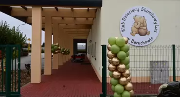 Stumilowy Las w Baruchowie już otwarty. Nowy klub dziecięcy spełnia marzenia rodziców i najmłodszych