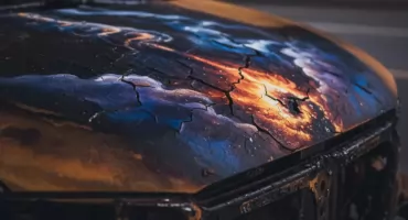 Nocny pożar 3 samochodów we Włocławku