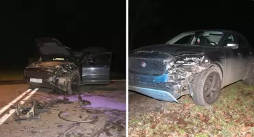 Zderzenie luksusowych aut w Samszycach. Mężczyzna trafił do szpitala