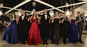 Studniówka LO Lubraniec 2026. Bal maturzystów w Restauracji GALA