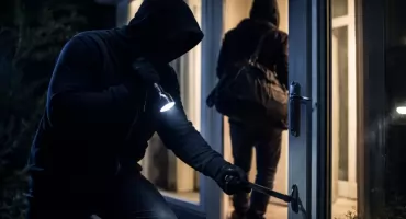 Seria włamań do prywatnych posesji