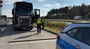 Wyścig słoni na A1. Posypały się mandaty