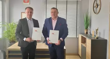 Burmistrz Marek Wiliński z kolejną inwestycją. Powstanie nowoczesny DPS i budowla ochronna