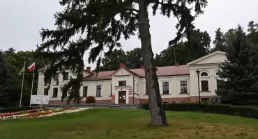 Praca Włocławek i okolice: urząd zatrudni kierownika