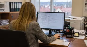 Praca Włocławek: urzędy szukają pracowników. Pensja nawet 10 700