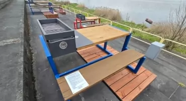 Majówka Włocławek: Nowe ławki grillowe na bulwarach we Włocławku
