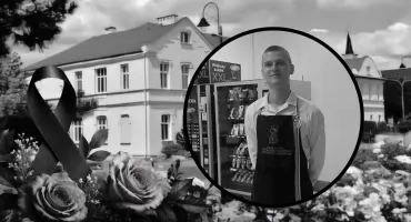 Szkoła w żałobie. Społeczność ZS CKR w Kowalu żegna Błażeja