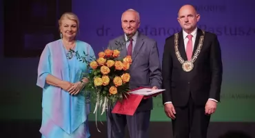 Włocławek gospodarzem wojewódzkiego święta. Wręczono ważne wyróżnienia ZDJĘCIA