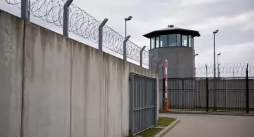 Nowe oferty pracy we Włocławku. Zakład Karny prowadzi dwa nabory