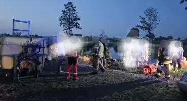 Tragedia podczas fali upałów. Mężczyzna utonął w przydomowym stawie w Gosławicach