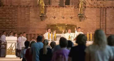 Duże zmiany w parafii św. Józefa we Włocławku. Wierni pożegnali trzech księży i powitali nowych