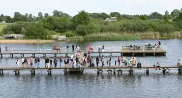 Co czeka na Plaży Choceń? Sprawdzamy atrakcje, które przyciągają całe rodziny