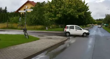 21-latka nie ustąpiła pierwszeństwa. Rowerzystka trafiła do szpitala
