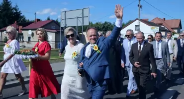 Dożynki Fabianki 2026. Podziękowali rolnikom za ich trud. Wieczorem bawili się przy BOYS. Zdjęcia