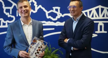 Włocławski fajans trafił na pudełko czekoladek. Limitowana seria wkrótce w sprzedaży