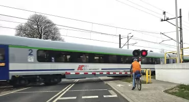 Protest maszynistów sparaliżował kolej. Co drugi pociąg PKP Intercity opóźniony, protest trwa