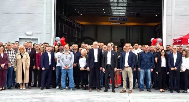 Nowa hala we Włocławku już otwarta. Firma czekała z tą inwestycją kilka lat, padły też słowa o kolejnej