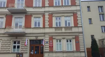 We Włocławku czeka etat w urzędzie. Podali pensję i wymagania